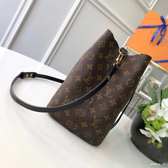 WIS LOUIS NÉONOÉ VUITTON 0314